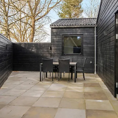 Ferienhaus Luxury Lakeside Retreat-by Traum *