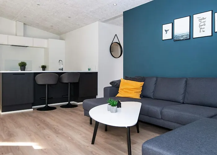 Nyaraló Luxury Lakeside Retreat-by Traum *